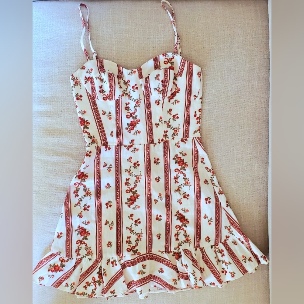 Mariana Dress in Dolce - Picture 5 of 5